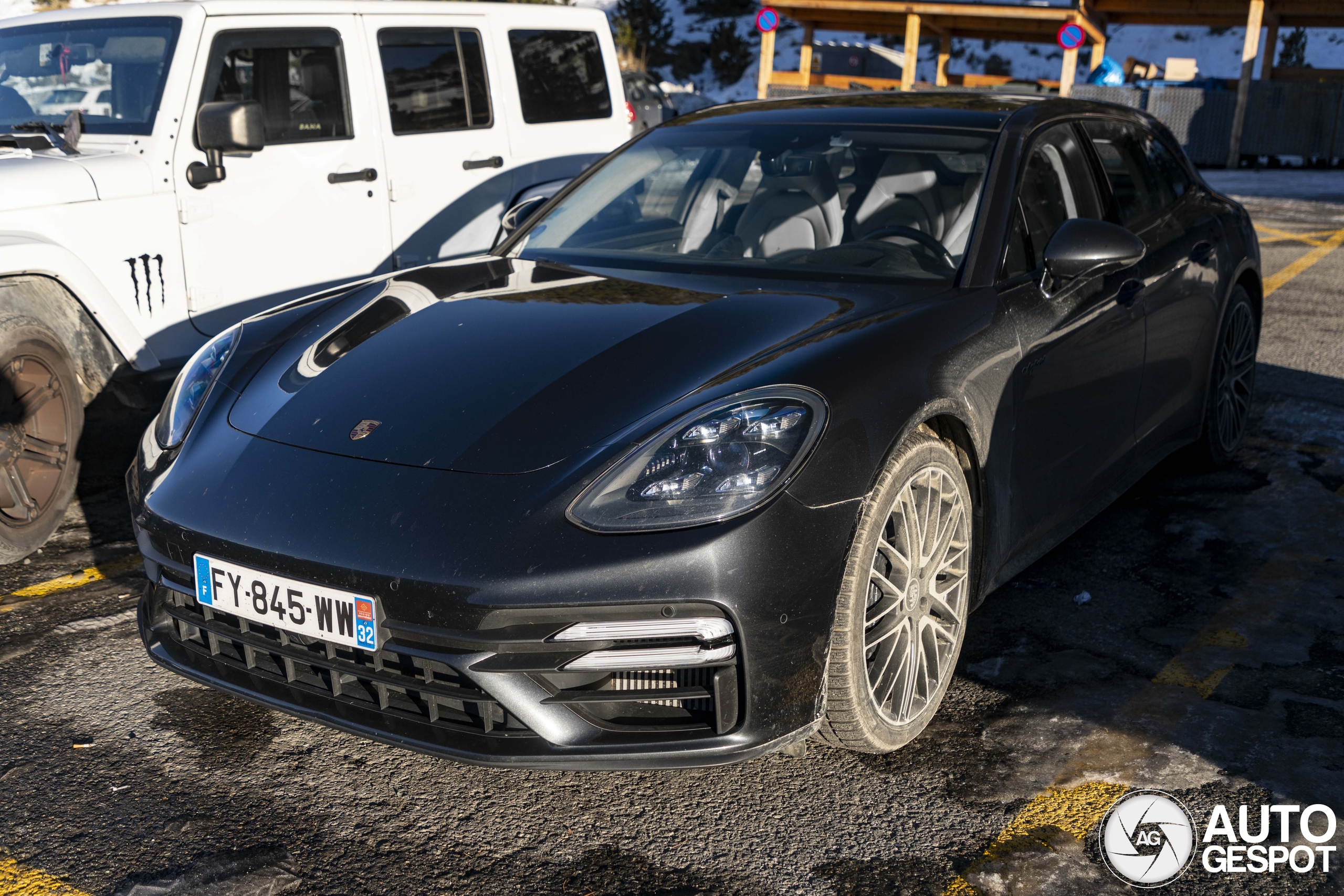 Porsche 971 Panamera Turbo S E-Hybrid Sport Turismo MkII