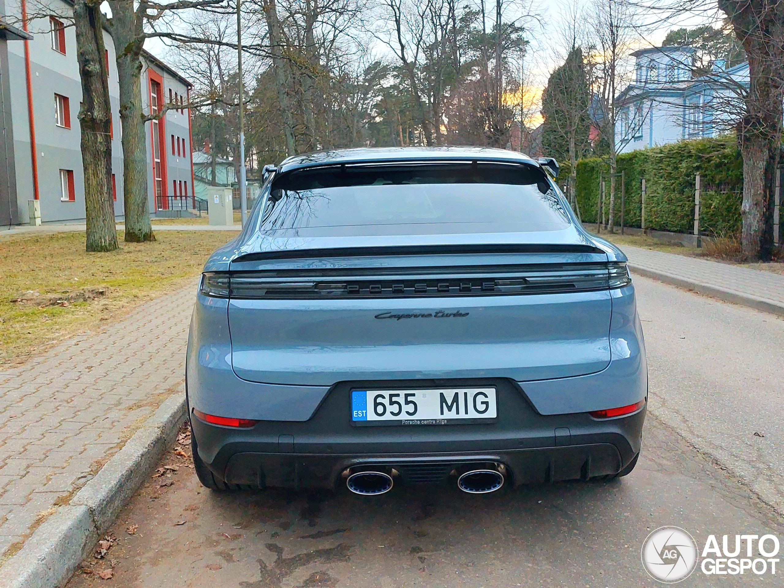 Porsche Cayenne Coupé Turbo E-Hybrid