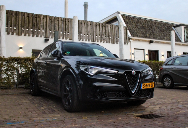 Alfa Romeo Stelvio Quadrifoglio