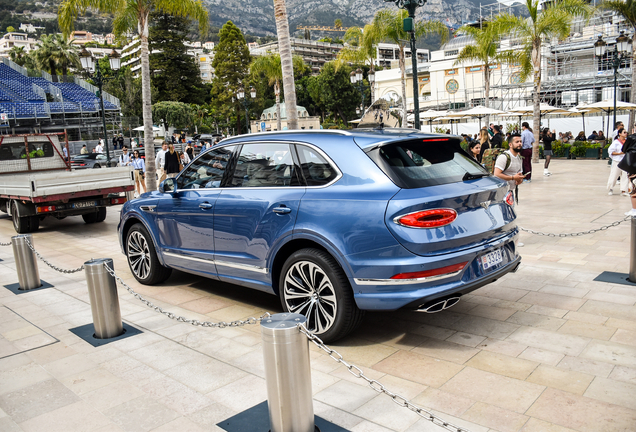 Bentley Bentayga V8 2021