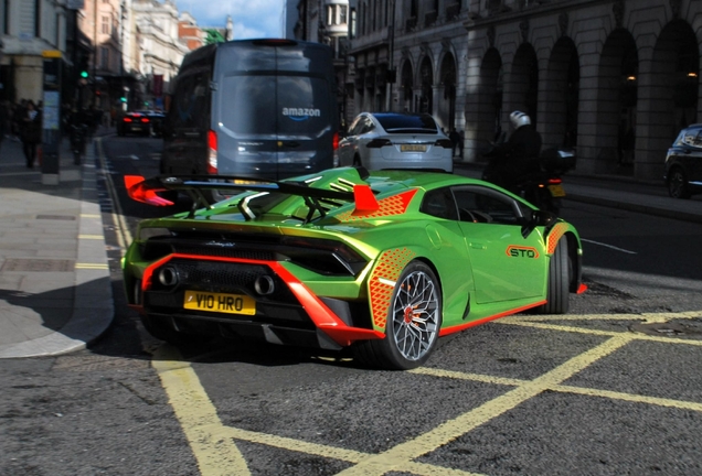 Lamborghini Huracán LP640-2 STO