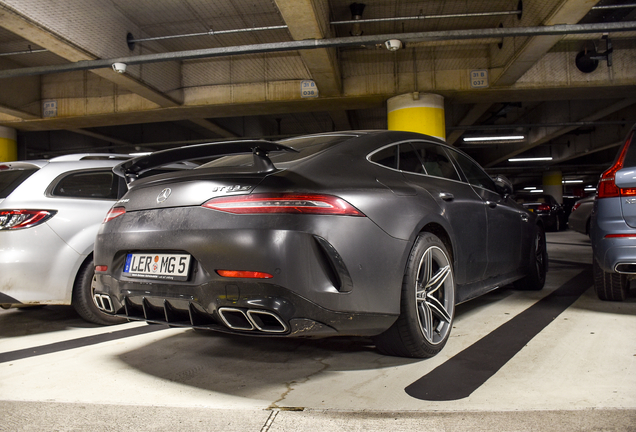 Mercedes-AMG GT 63 S X290