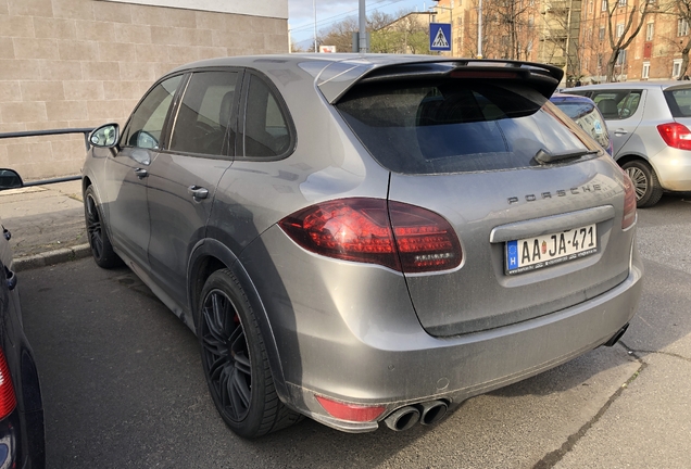 Porsche 958 Cayenne GTS