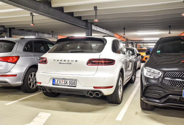 Porsche 95B Macan GTS