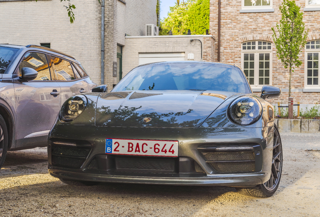 Porsche 992 Carrera 4S