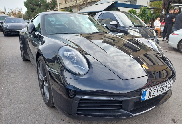 Porsche 992 Carrera 4S