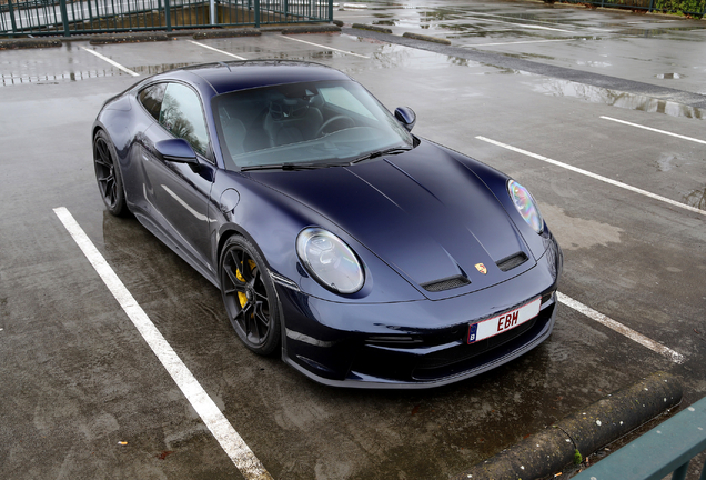 Porsche 992 GT3 Touring