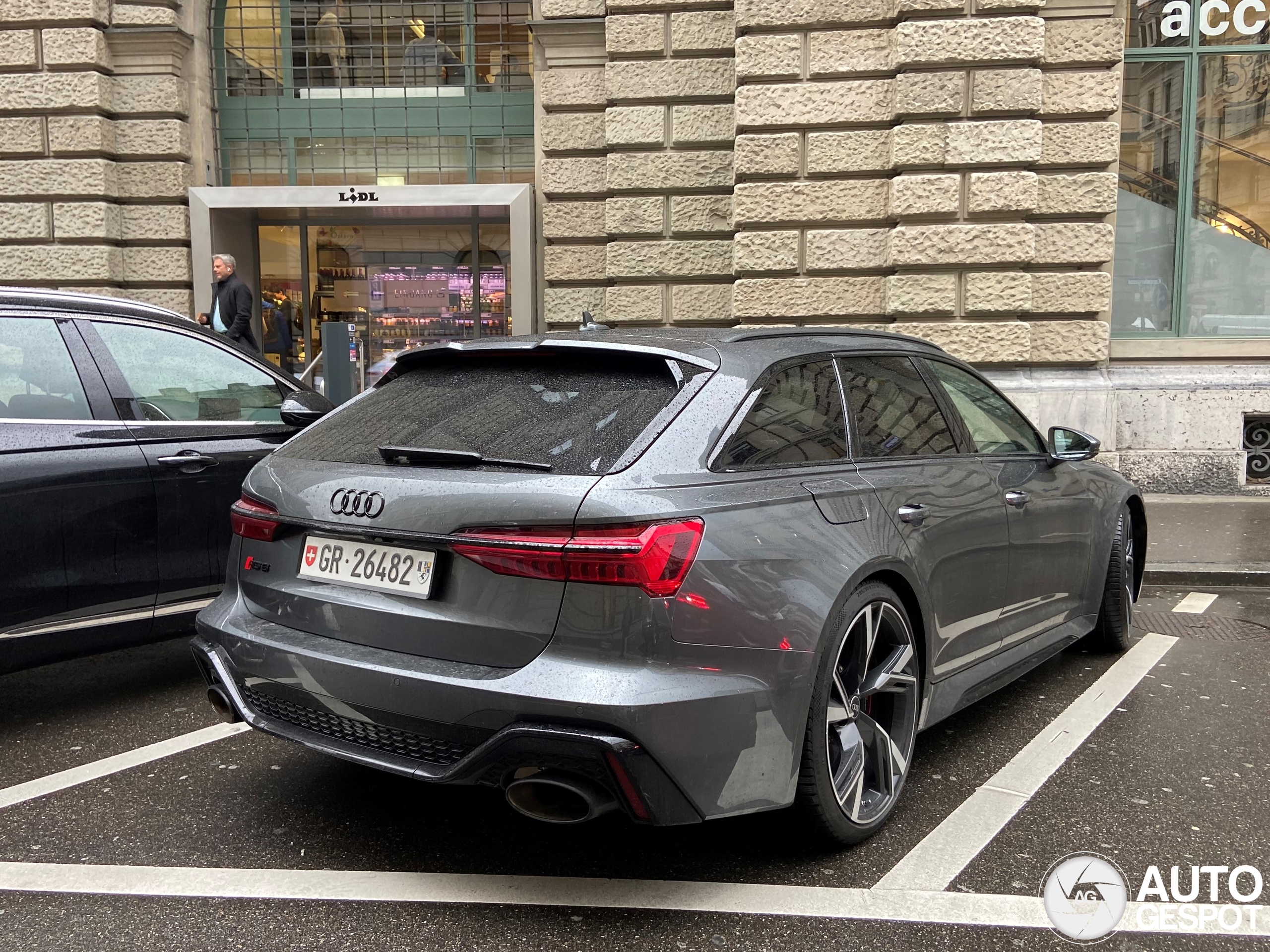 Audi RS6 Avant C8