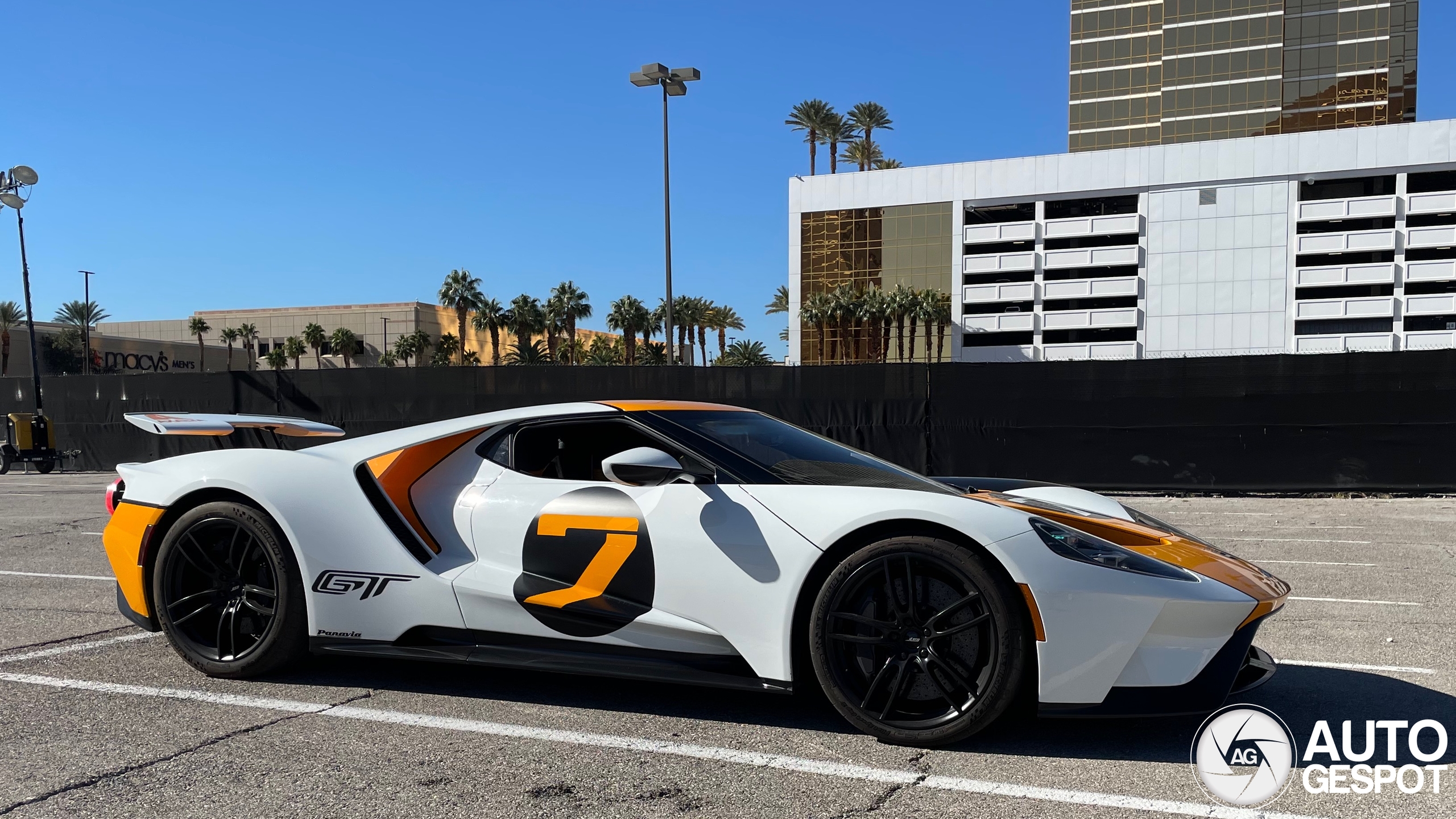 Ford GT 2017 Signature Series