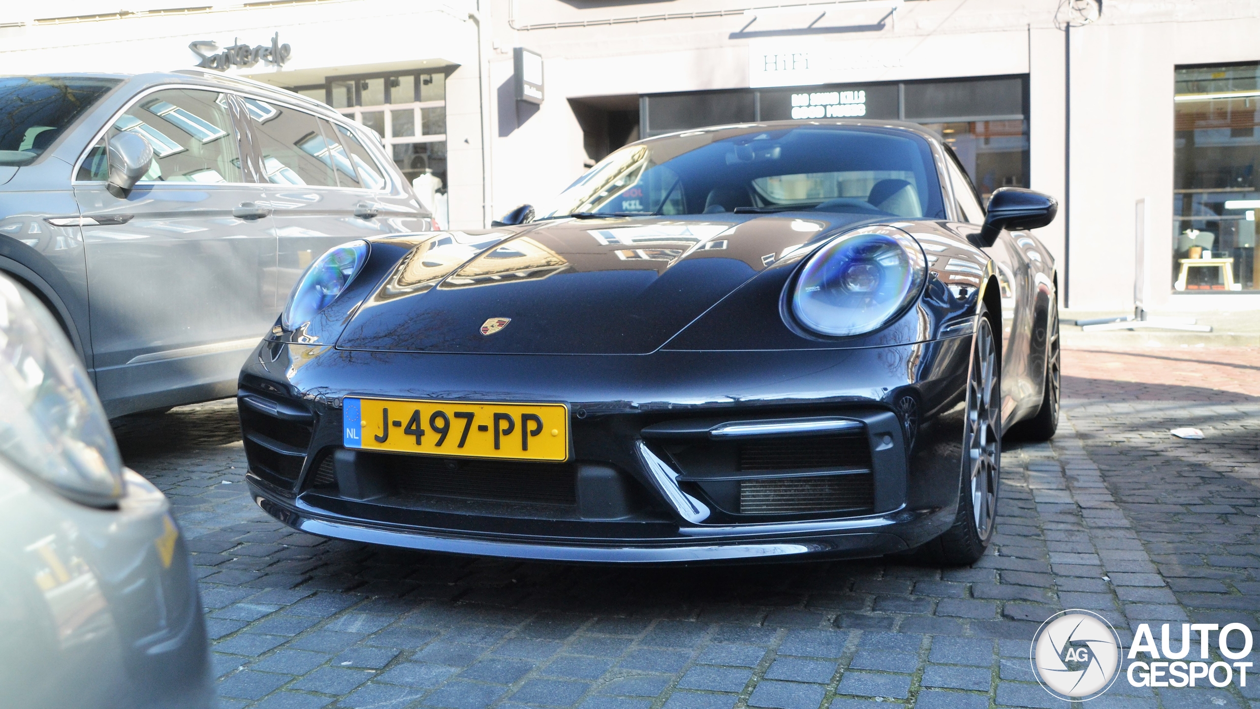 Porsche 992 Carrera 4S Cabriolet