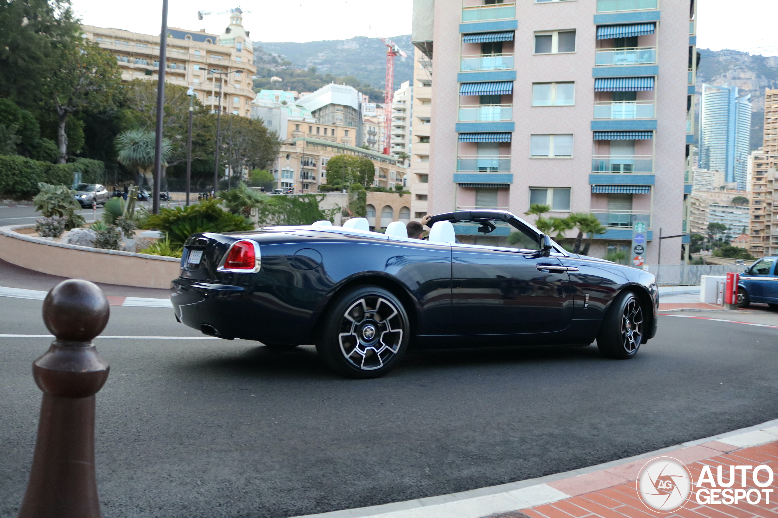 Rolls-Royce Dawn Black Badge