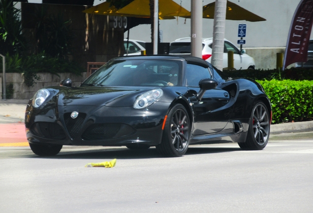 Alfa Romeo 4C Spider