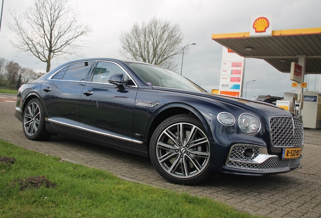 Bentley Flying Spur Hybrid Mulliner