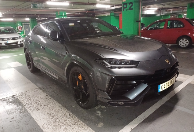 Lamborghini Urus Performante