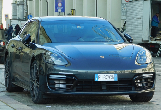 Porsche 971 Panamera Turbo Sport Turismo