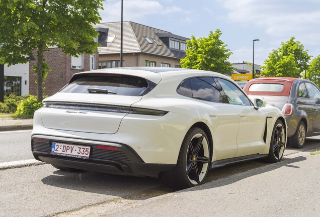 Porsche Taycan GTS Sport Turismo