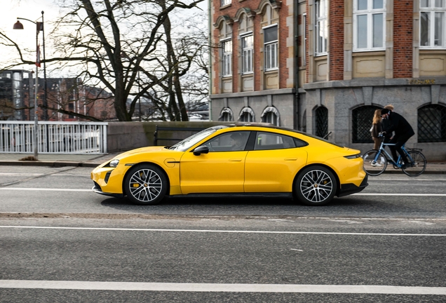 Porsche Taycan Turbo S