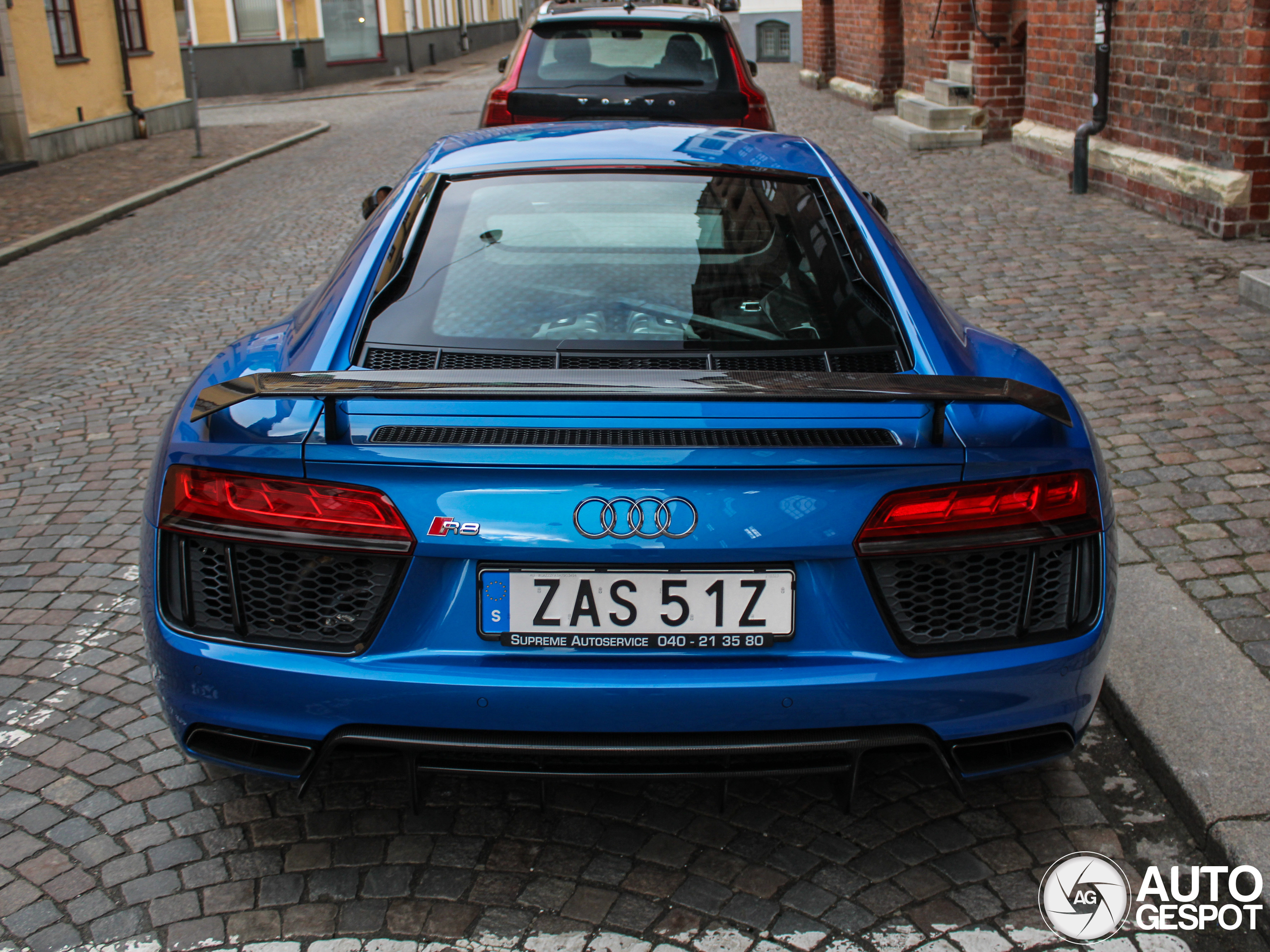 Audi R8 V10 Plus 2015