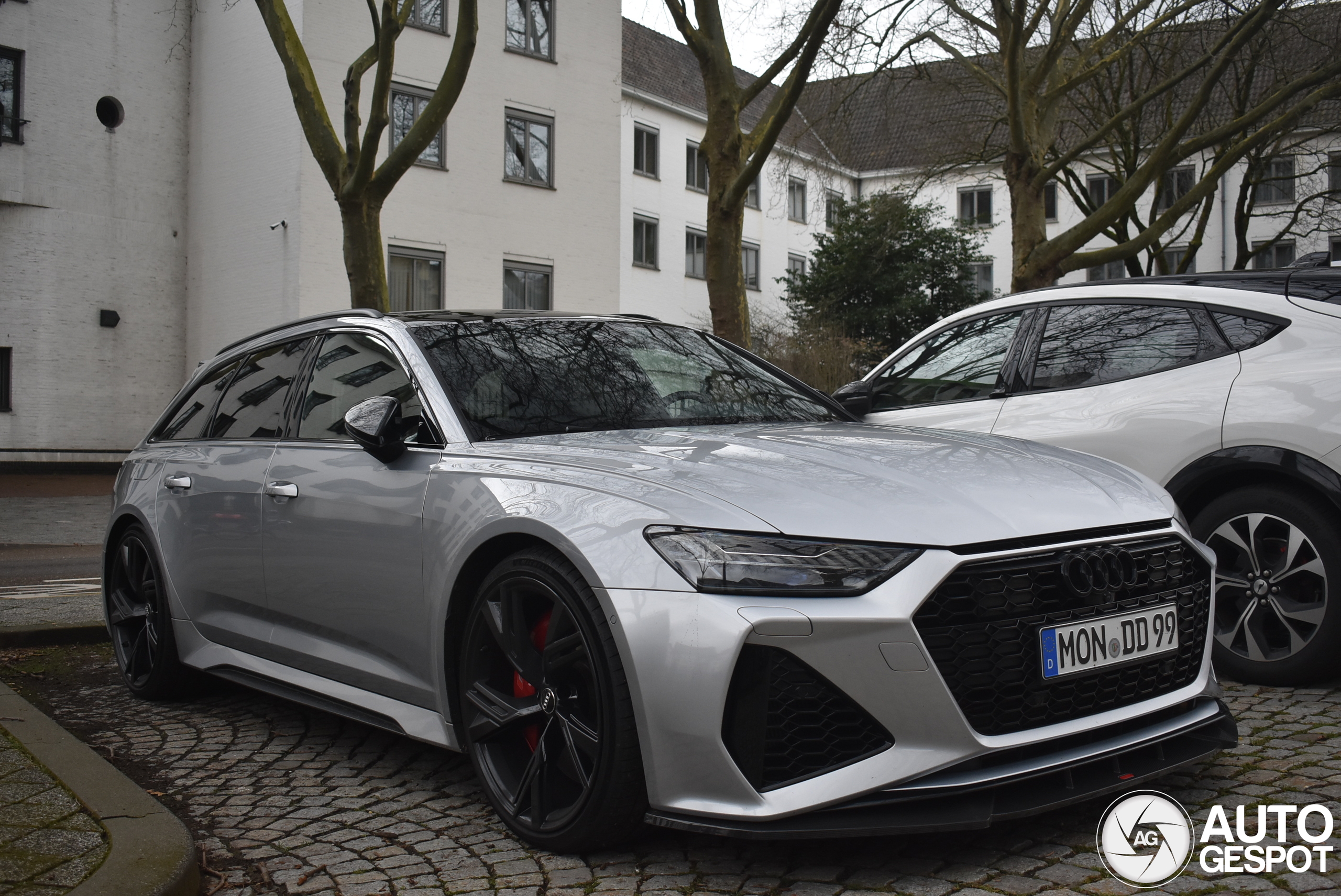 Audi RS6 Avant C8 Urban