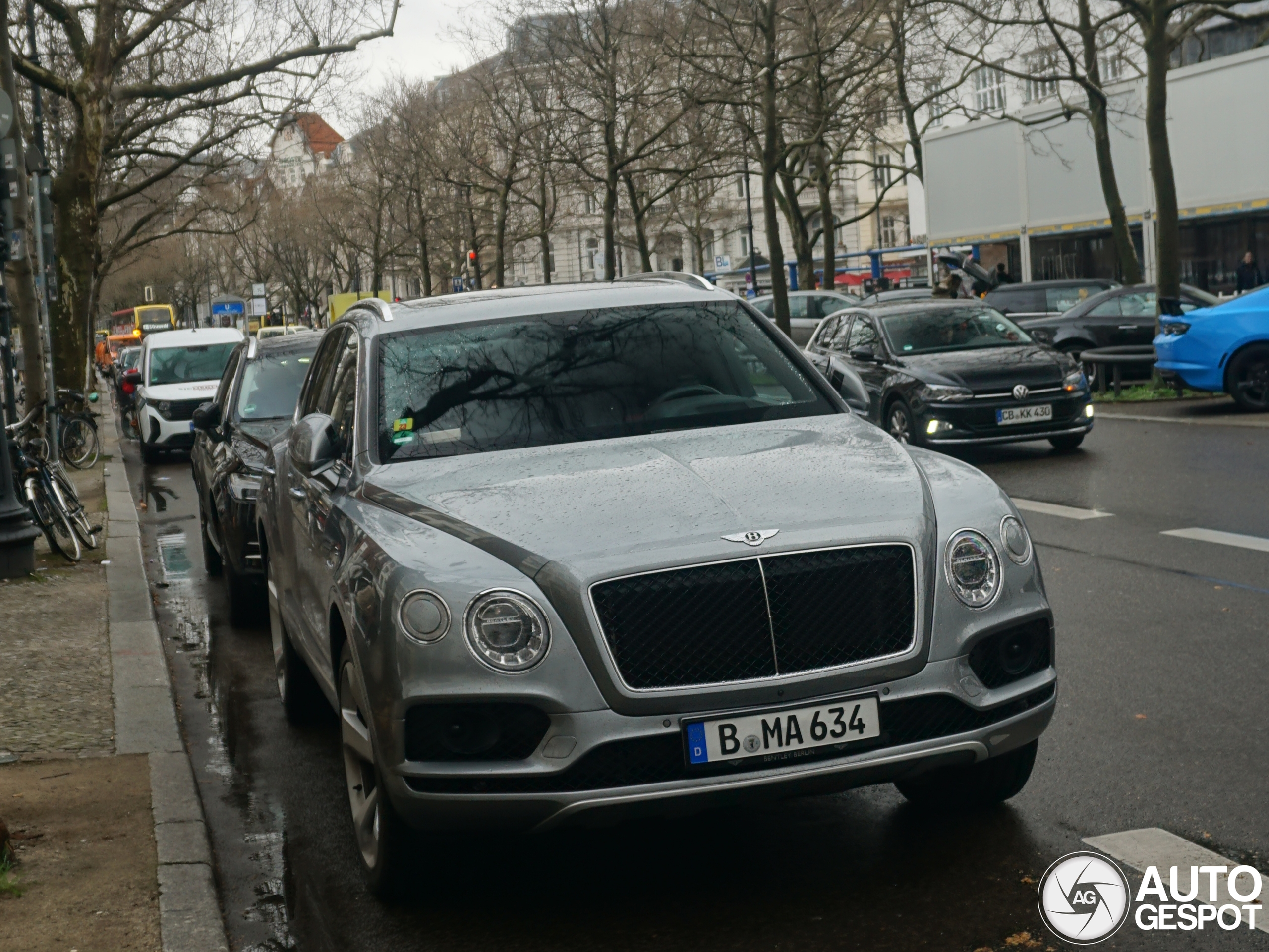 Bentley Bentayga V8