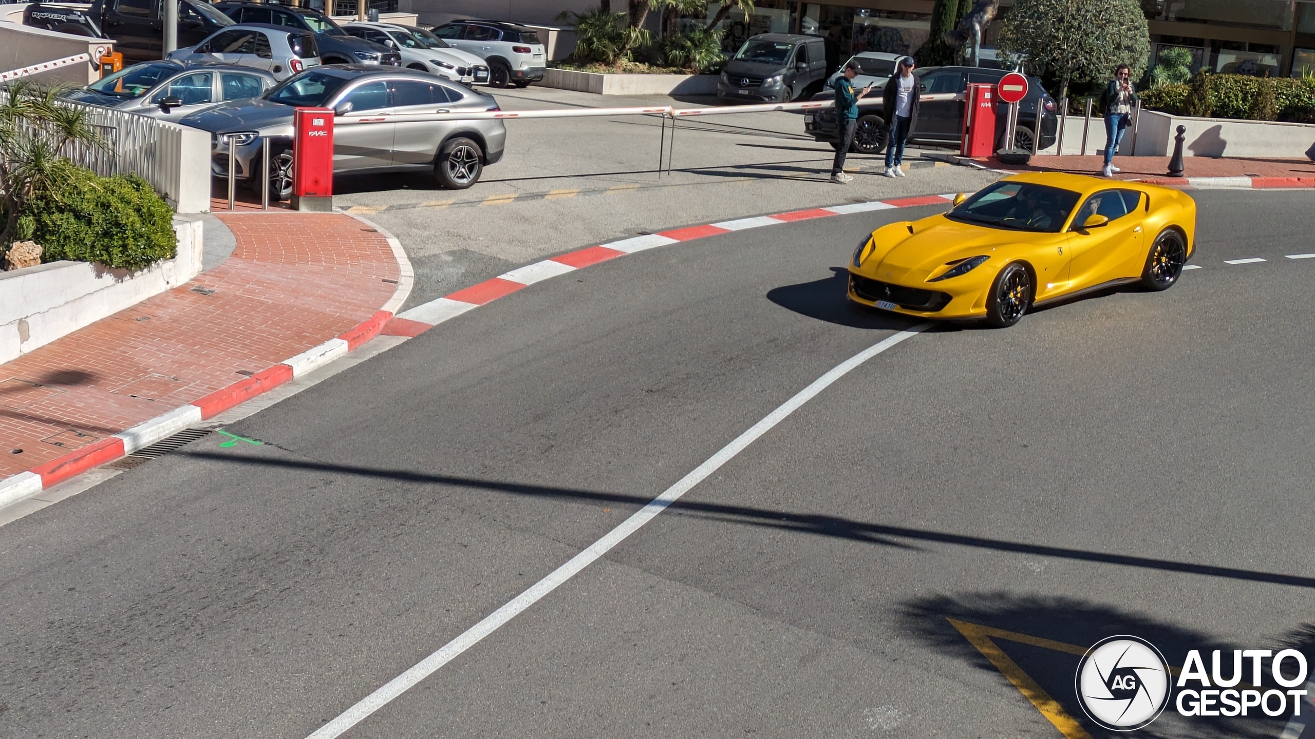 Ferrari 812 Superfast