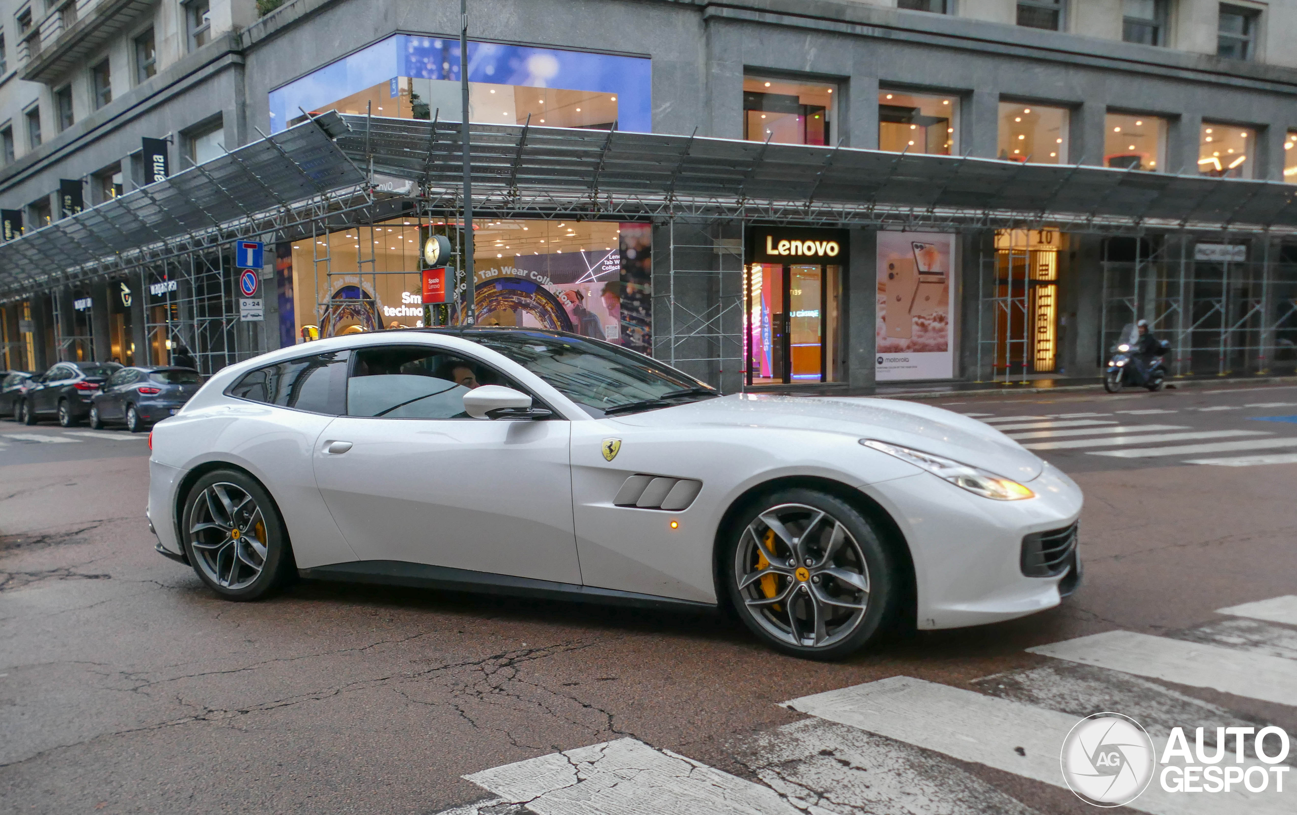 Ferrari GTC4Lusso