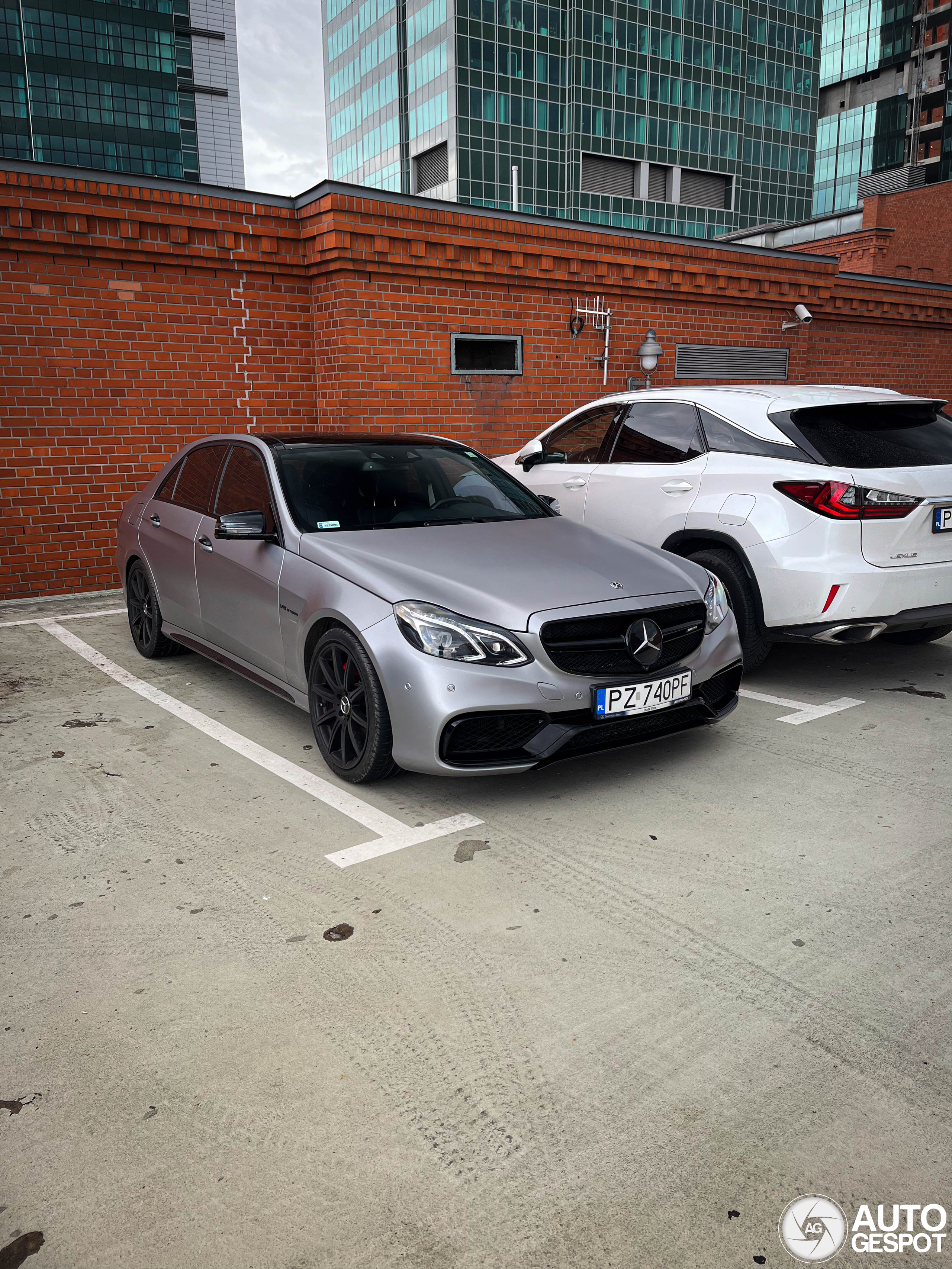 Mercedes-Benz E 63 AMG S W212