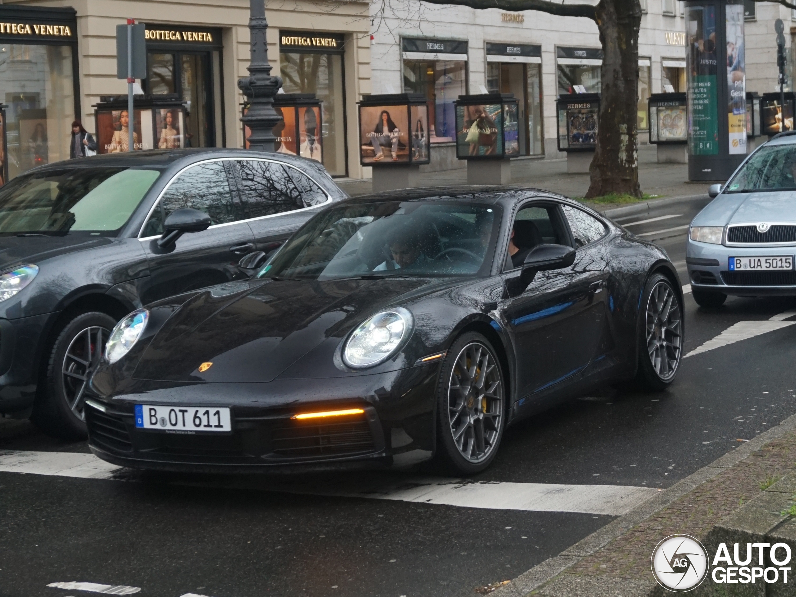 Porsche 992 Carrera 4S