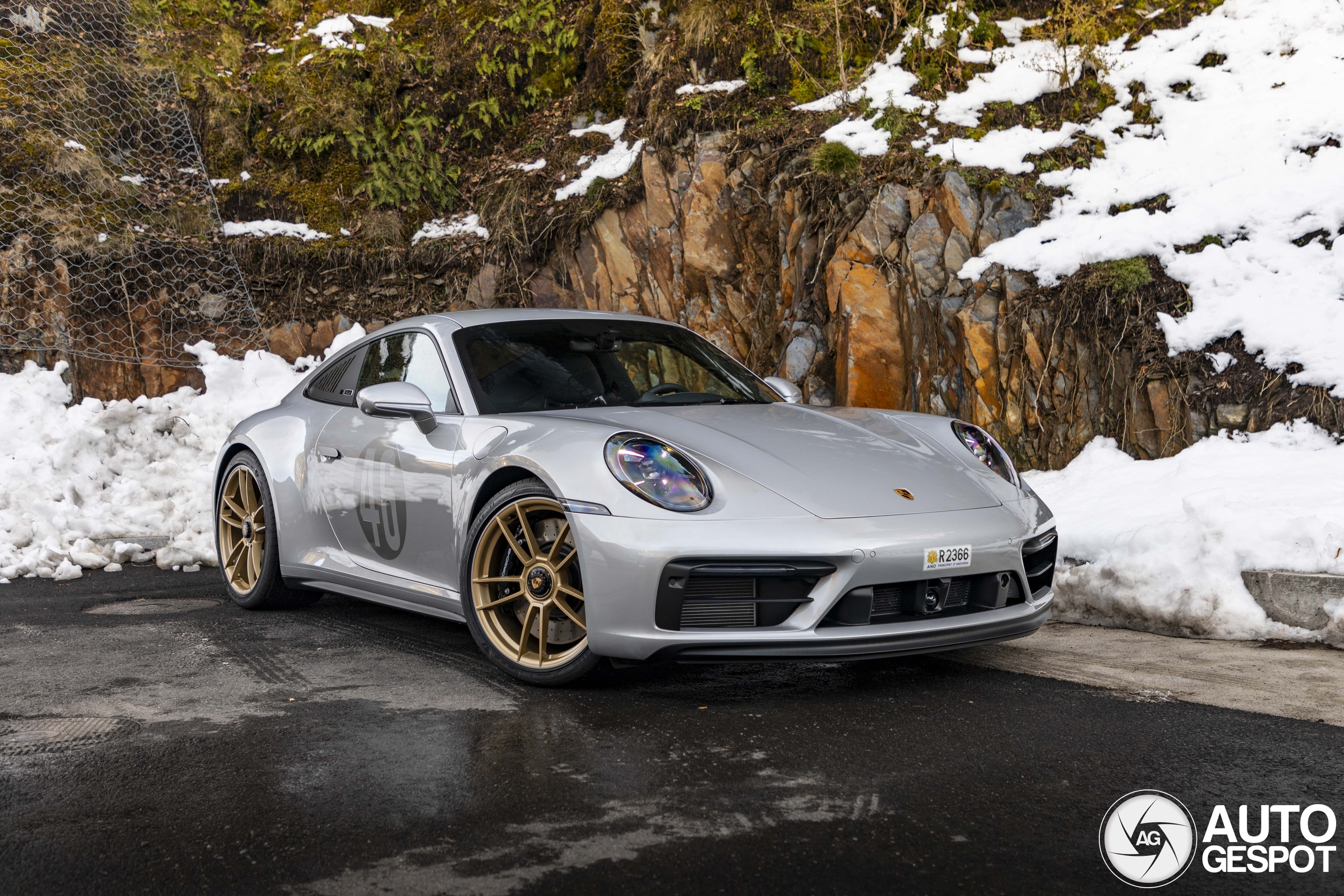 Porsche 992 Carrera GTS Le Mans Centenaire Edition