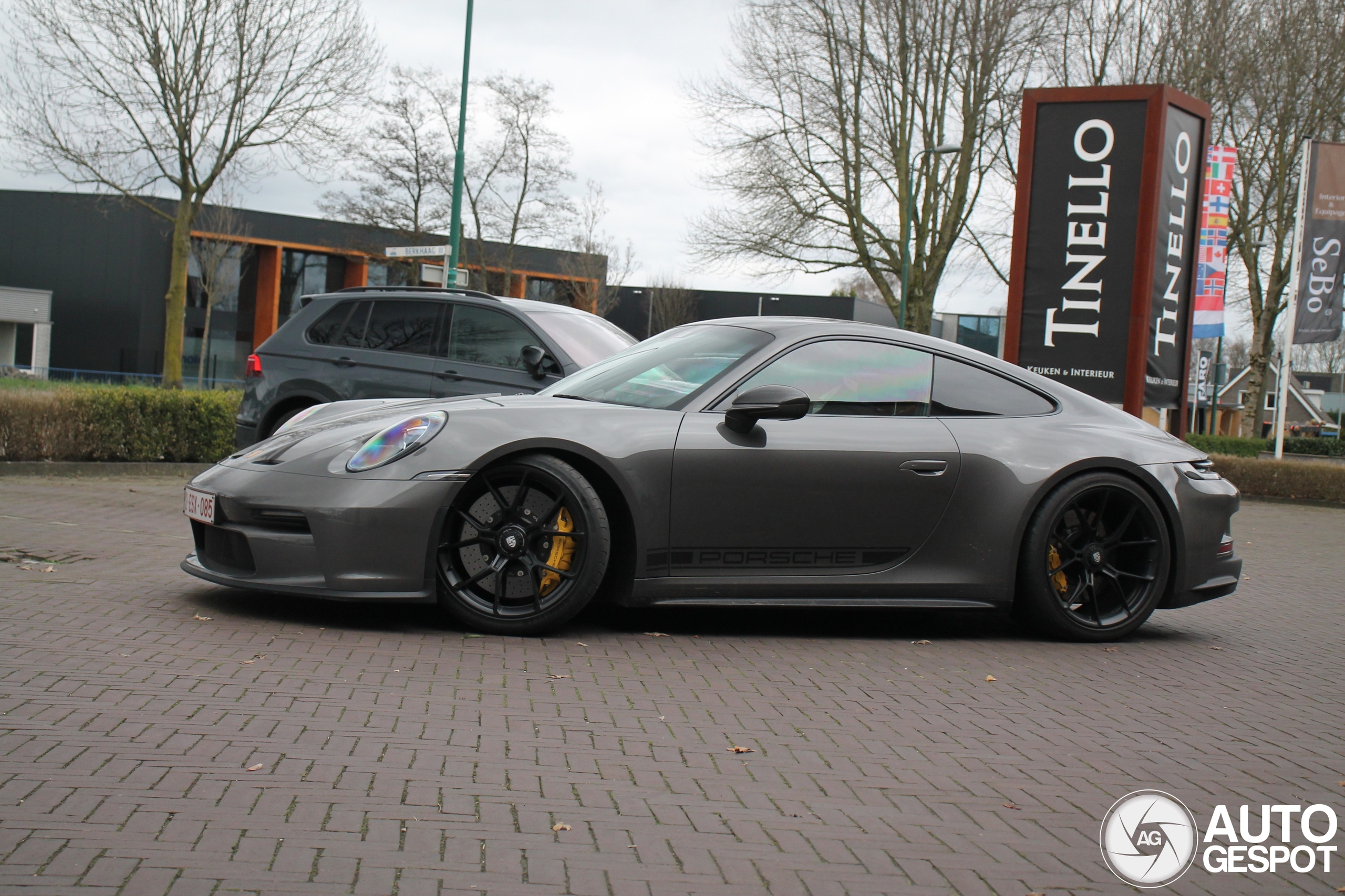 Porsche 992 GT3 Touring