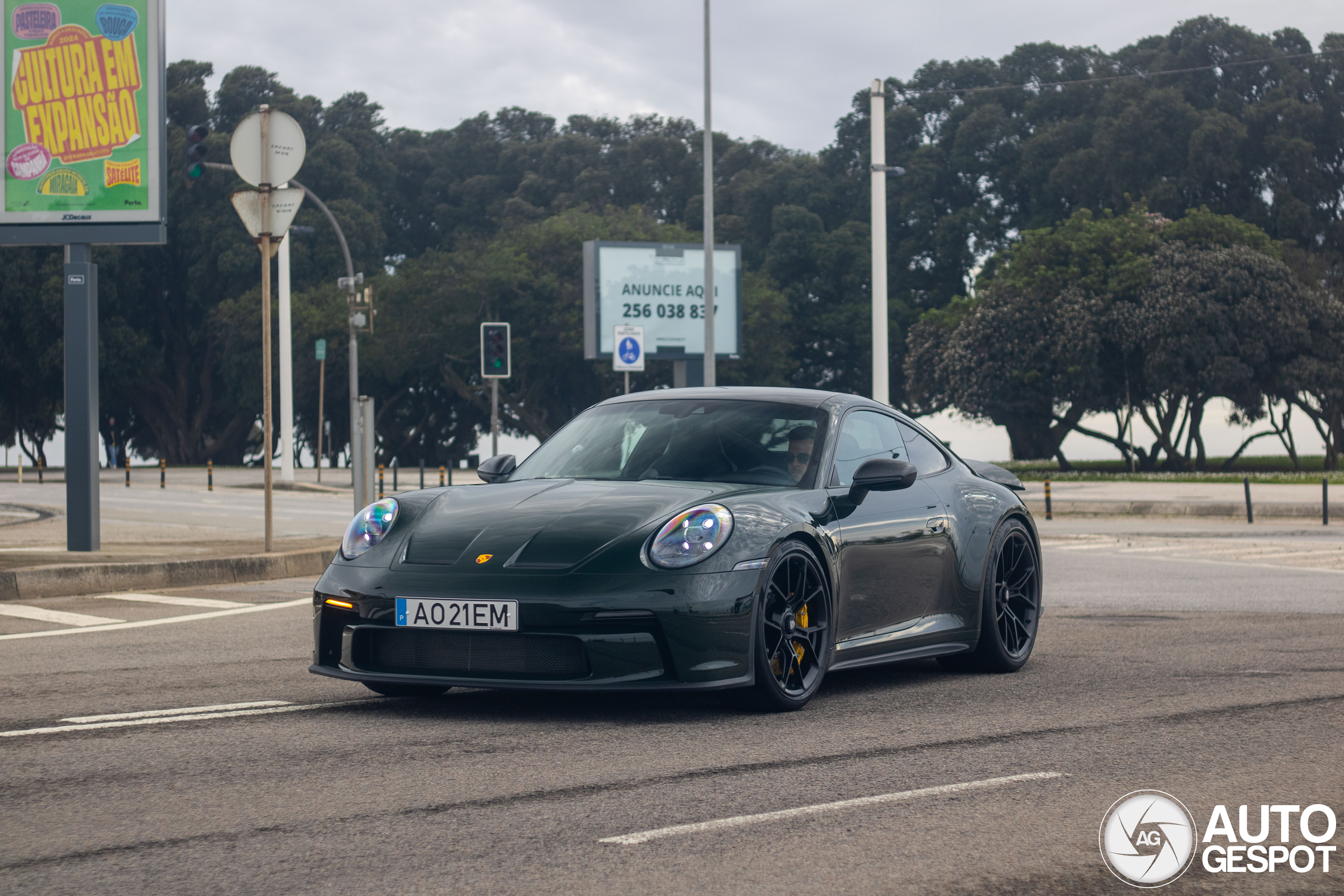 Porsche 992 GT3 Touring