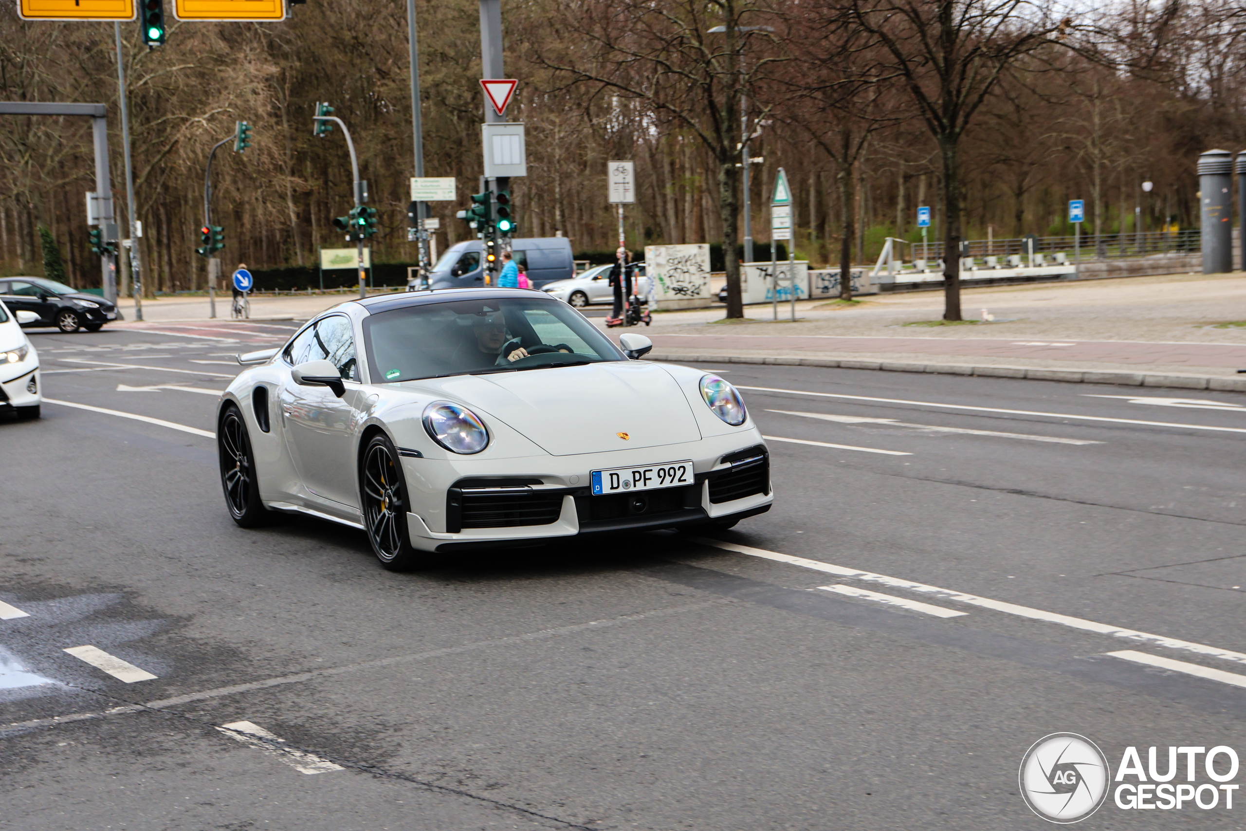 Porsche 992 Turbo S