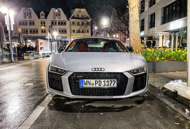 Audi R8 V10 Spyder 2016