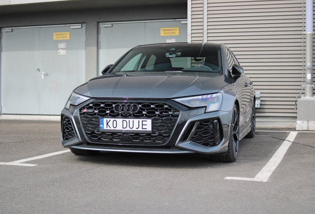 Audi RS3 Sedan 8Y