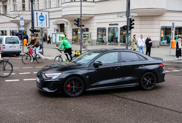 Audi RS3 Sedan 8Y