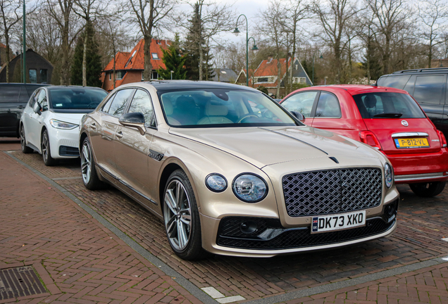 Bentley Flying Spur Hybrid Mulliner