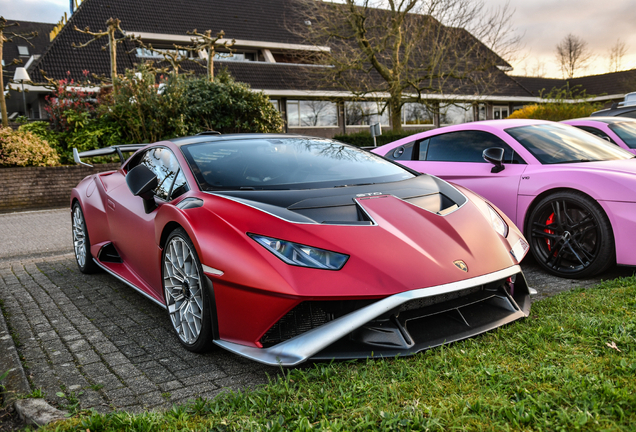 Lamborghini Huracán LP640-2 STO