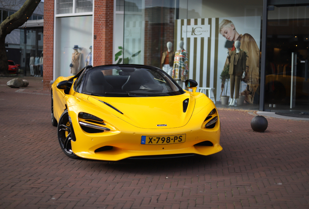 McLaren 750S Spider