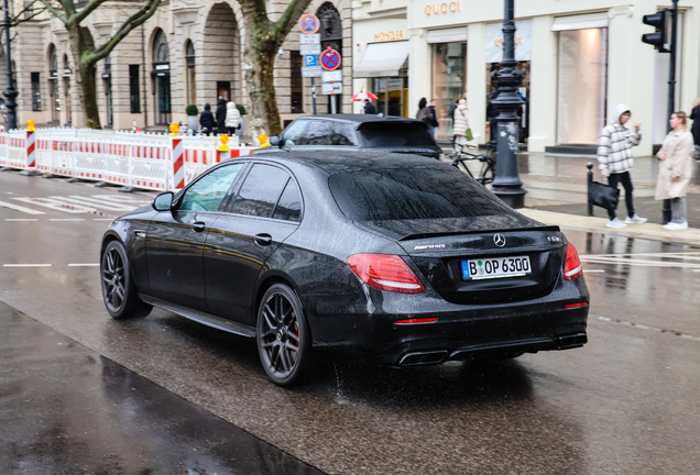 Mercedes-AMG E 63 S W213