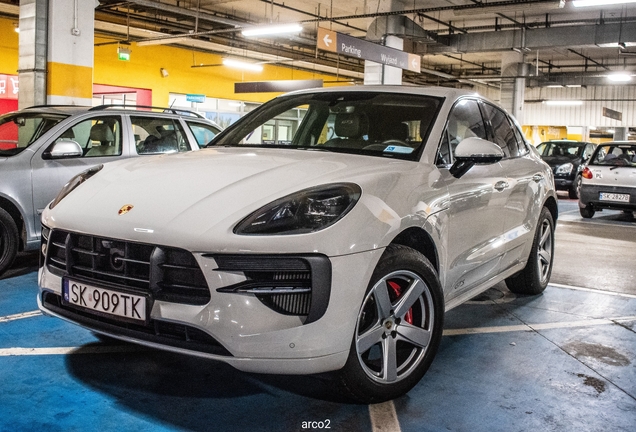 Porsche 95B Macan GTS