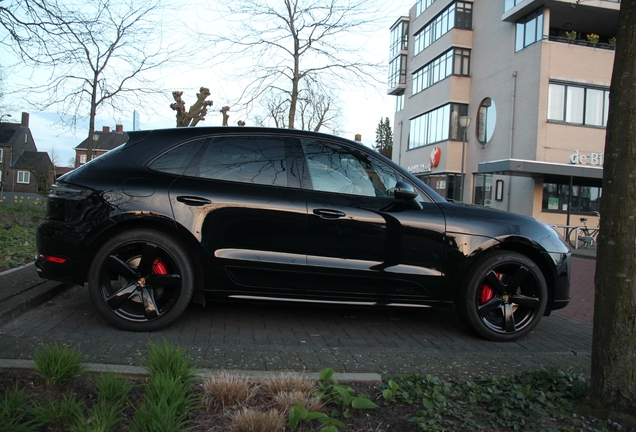 Porsche 95B Macan GTS MkII