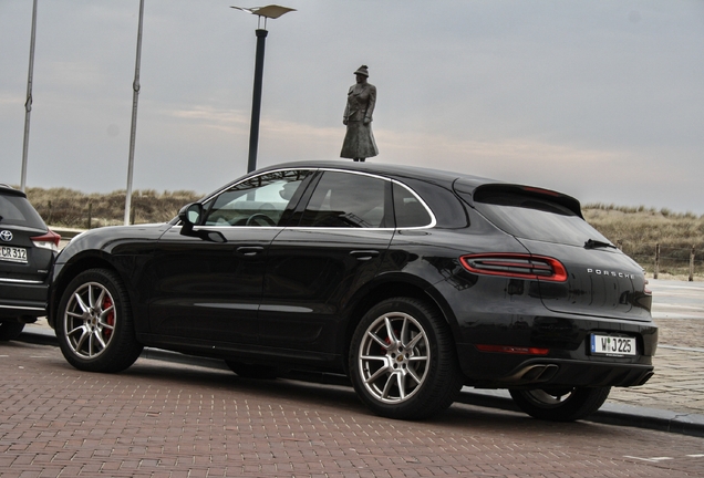 Porsche 95B Macan Turbo