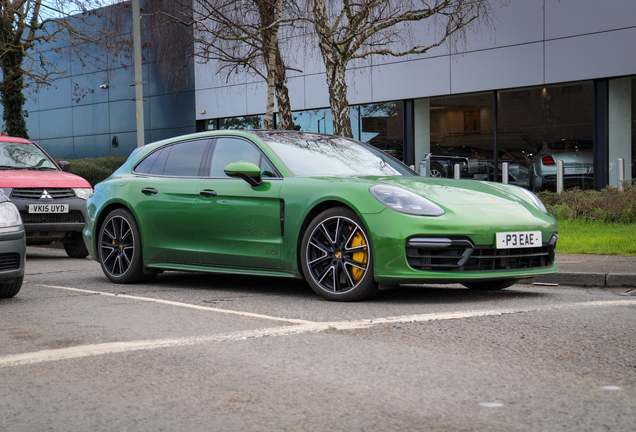 Porsche 971 Panamera GTS Sport Turismo