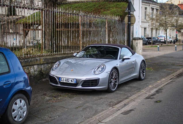 Porsche 991 Carrera 4S Cabriolet MkII