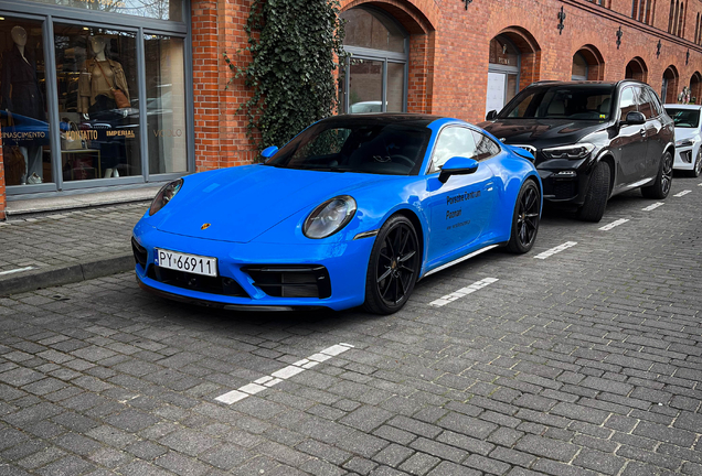 Porsche 992 Carrera S