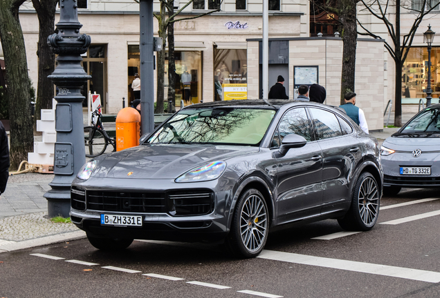 Porsche Cayenne Coupé Turbo S E-Hybrid