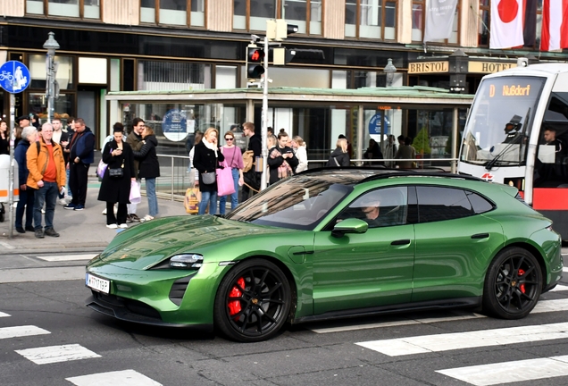 Porsche Taycan GTS Sport Turismo