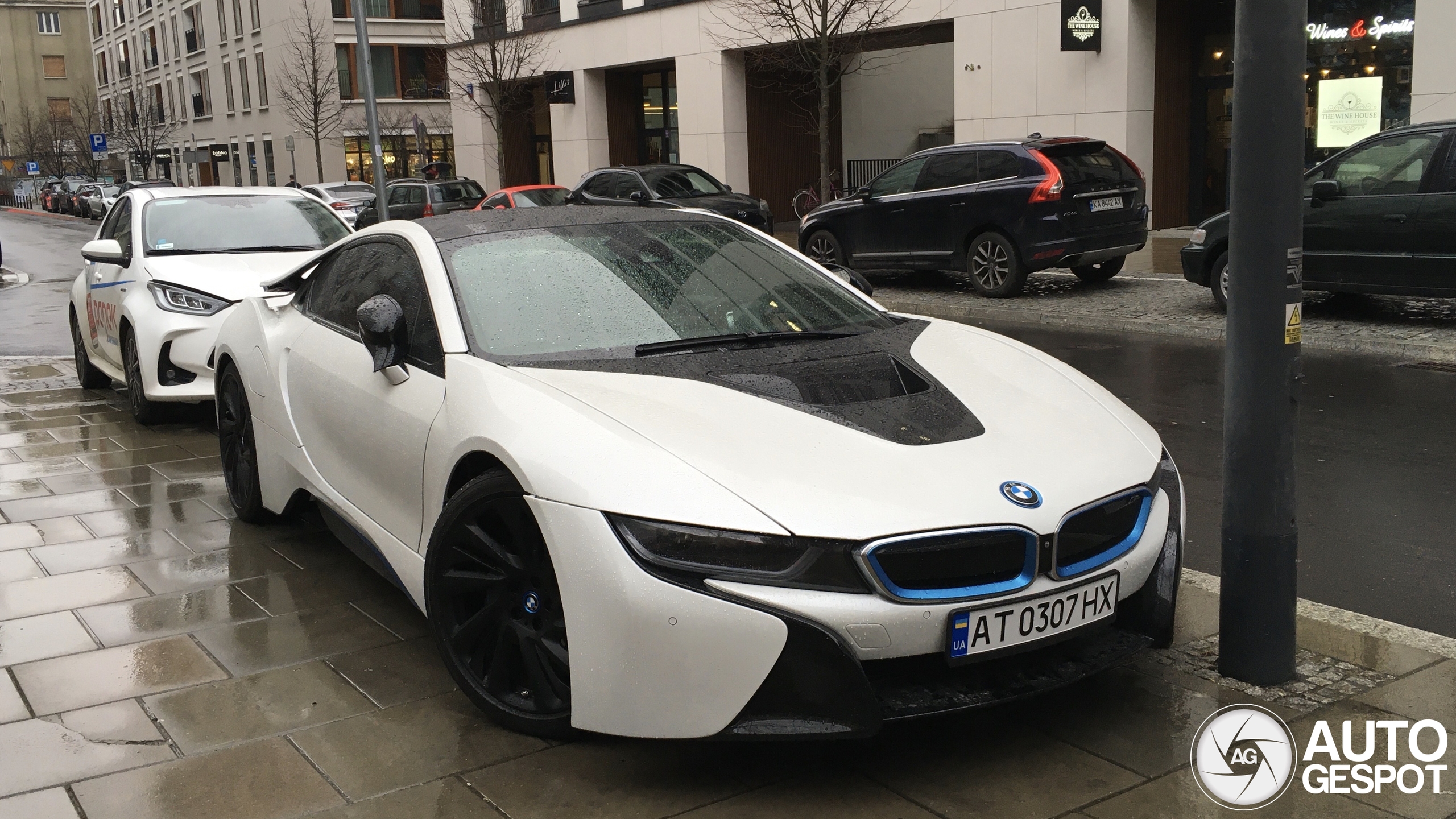 BMW i8