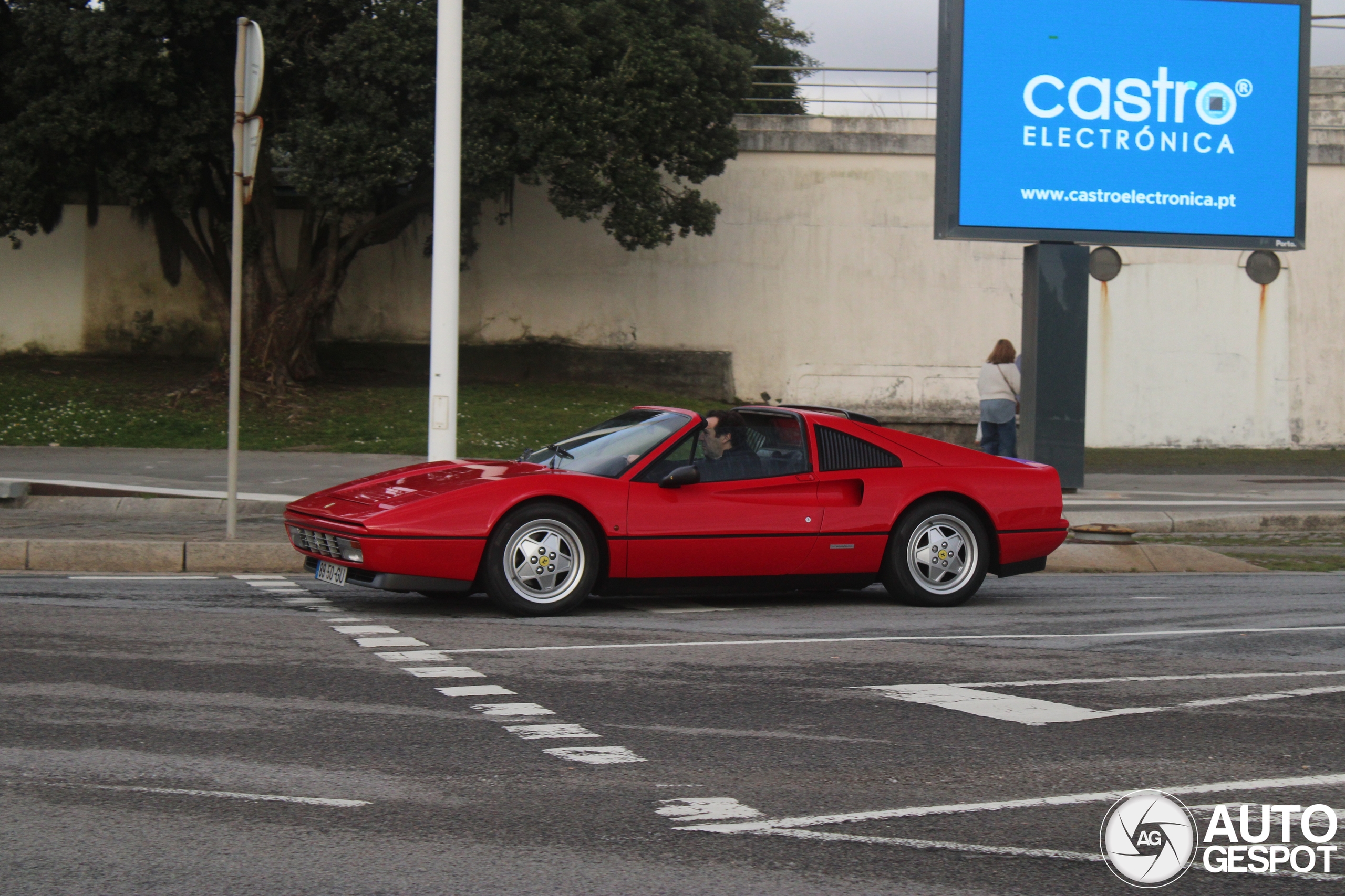 Ferrari 328 GTS