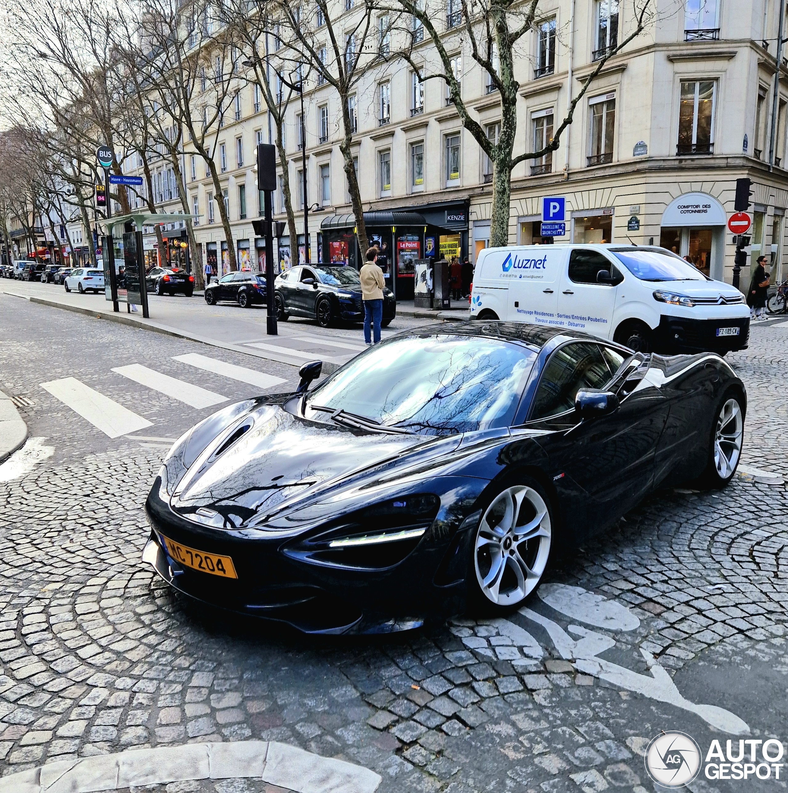 McLaren 720S